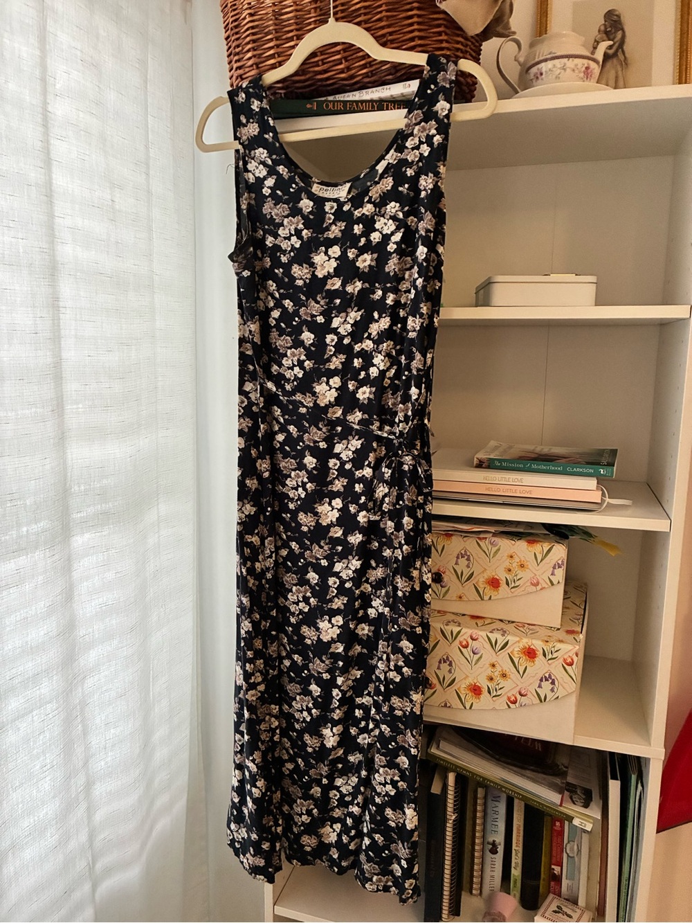 Sleeveless Black Floral Midi Dress